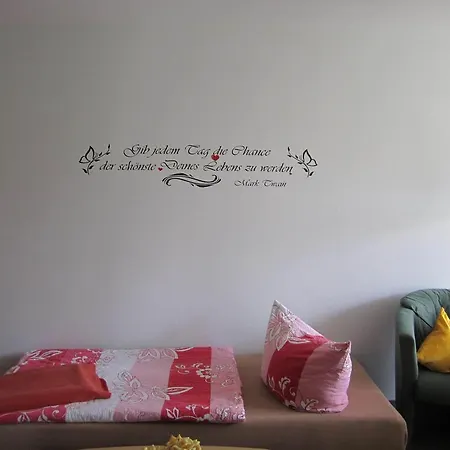 Klein Und (adults Only) Appartement