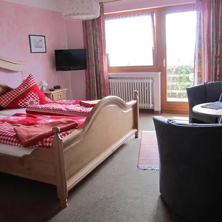 Klein Und (adults Only) Appartement
