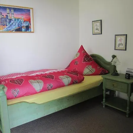 Klein Und (adults Only) Appartement