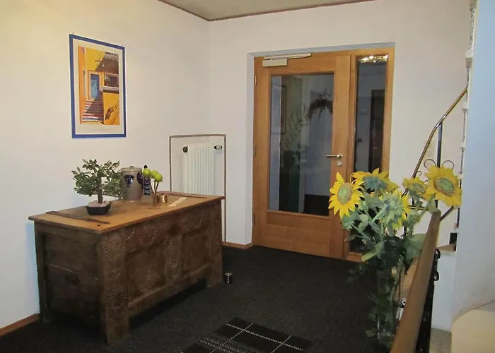 Klein Und (adults Only)